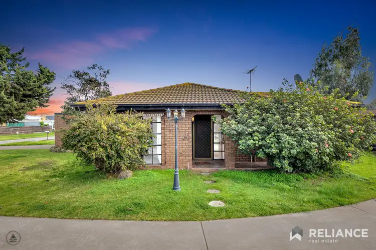 12/23 Finch Road, Werribee South VIC 3030