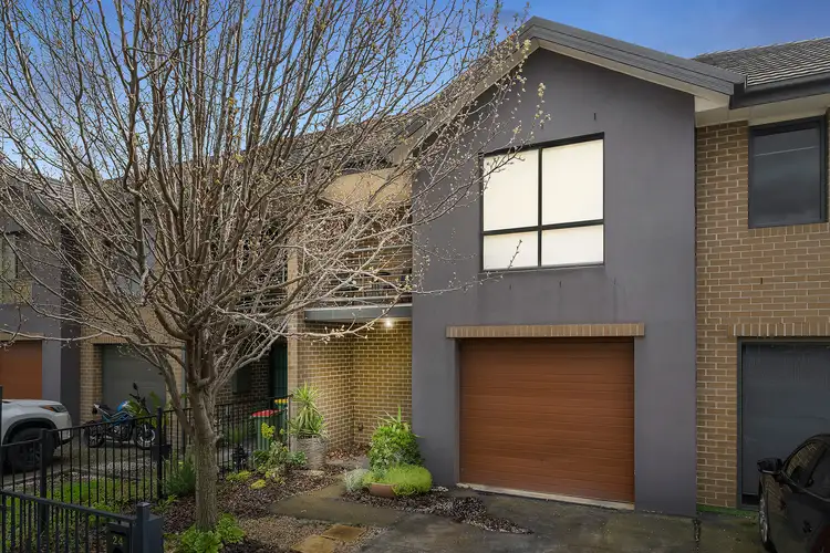 24 Grevillea Circuit, Maidstone VIC 3012