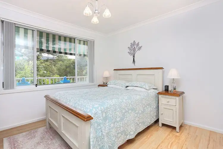 Main view of Homely unit listing, 2/5 Albert Street, Corrimal NSW 2518