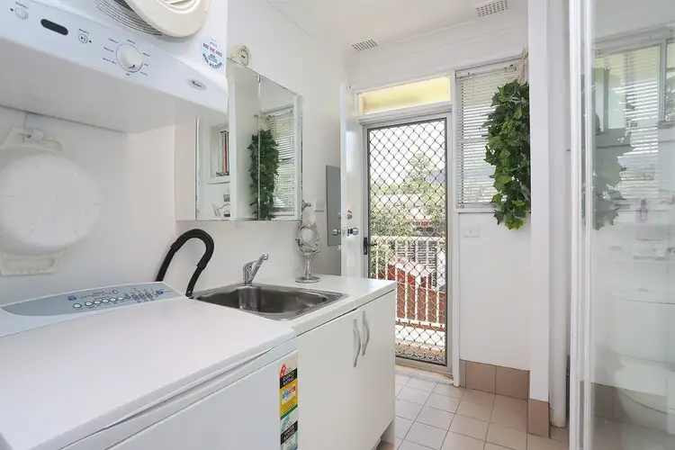 Fifth view of Homely unit listing, 2/5 Albert Street, Corrimal NSW 2518