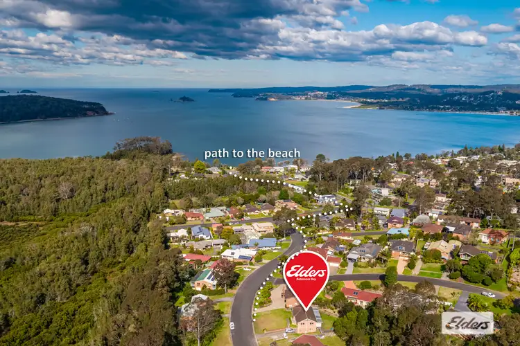 15 Karoola Crescent, Surfside NSW 2536