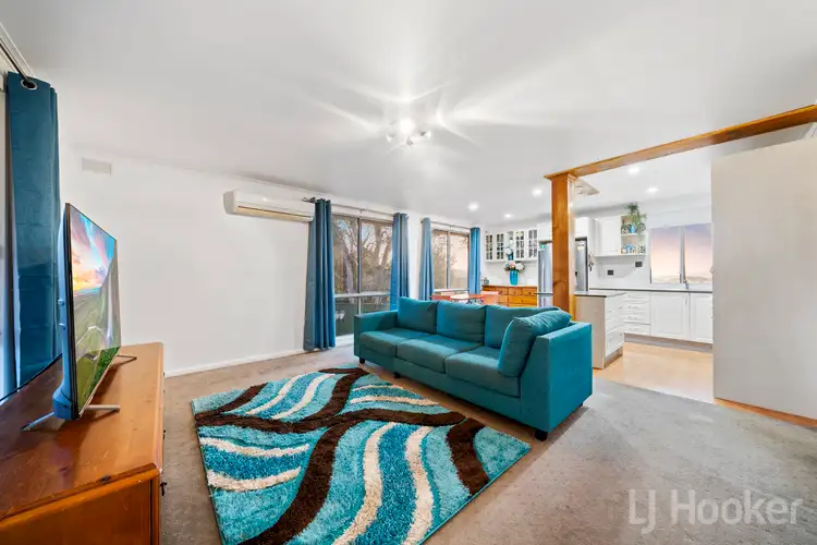 Fourth view of Homely house listing, 9 Jordan Place, Queanbeyan West NSW 2620