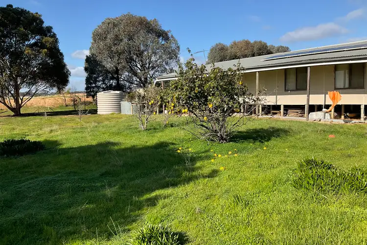 252 Michael Road, St Arnaud North VIC 3477