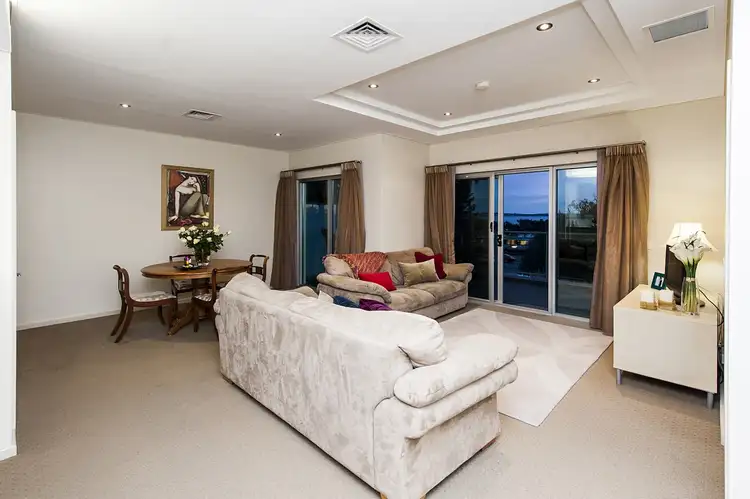 Seventh view of Homely apartment listing, 17/1 Preston Street, Como WA 6152