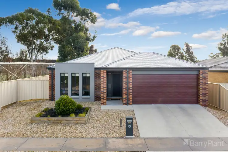102 Bassett Drive, Strathfieldsaye VIC 3551