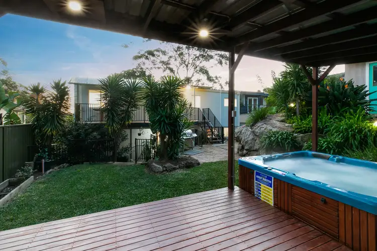 10 Albany Place