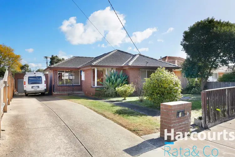 15 Menzies Parade, Lalor VIC 3075