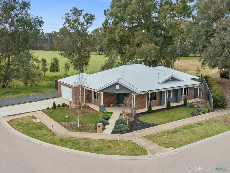 Second view of Homely house listing, 2 Macquarie Court, Wangaratta VIC 3677