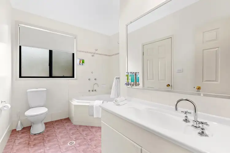 Sixth view of Homely villa listing, 7 & 8/485 Mcdonald's Road, Pokolbin NSW 2320