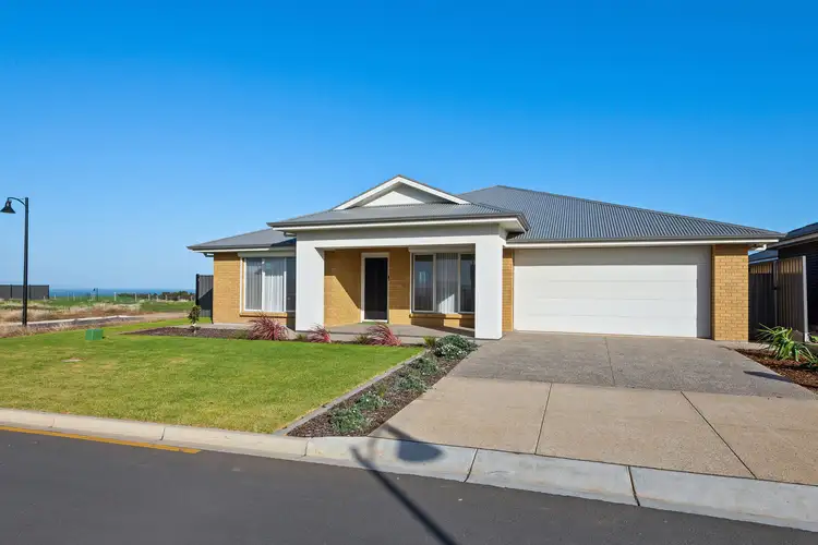 6 Royal Parade, Moana SA 5169