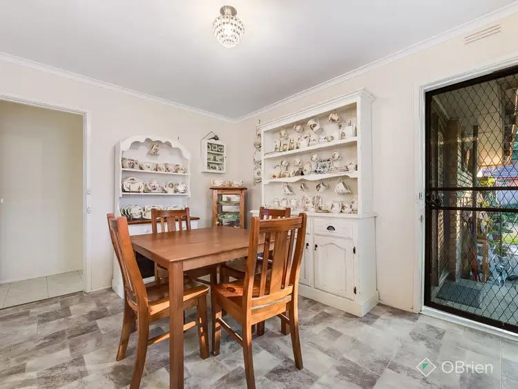 Fifth view of Homely house listing, 27 Novara Parade, St Albans VIC 3021