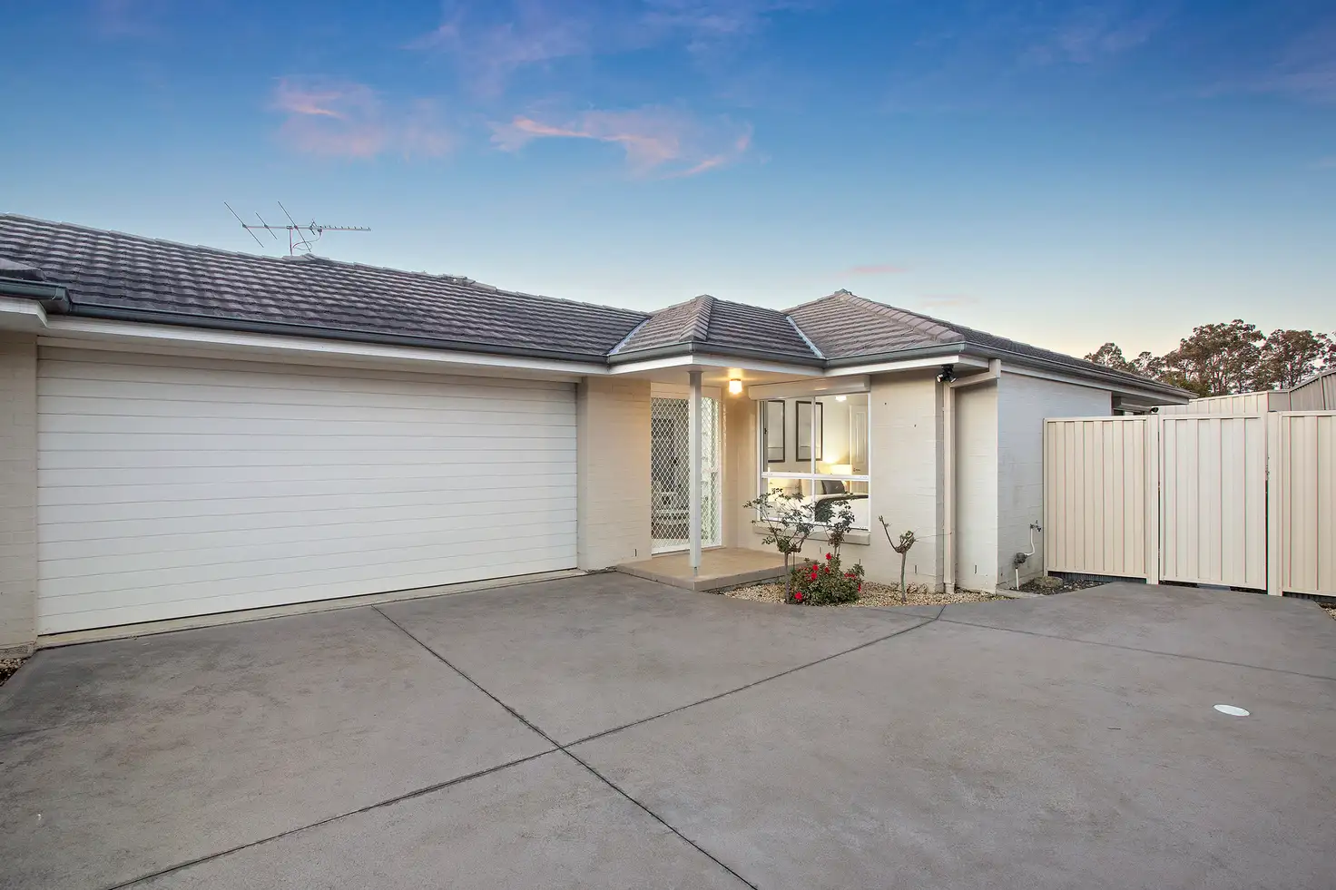 Main view of Homely house listing, 2/44 O'Shea Circuit, Cessnock NSW 2325
