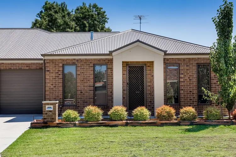 380 Elton Court, Lavington NSW 2641