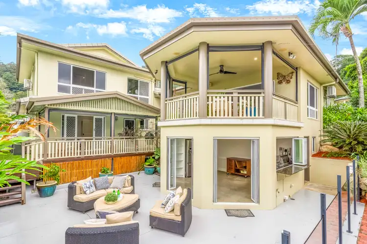 15 Olfersia Court, Mooroobool QLD 4870