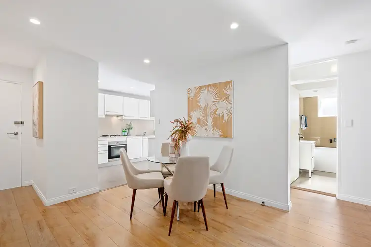 Third view of Homely apartment listing, 4/17 The Avenue, Collaroy NSW 2097