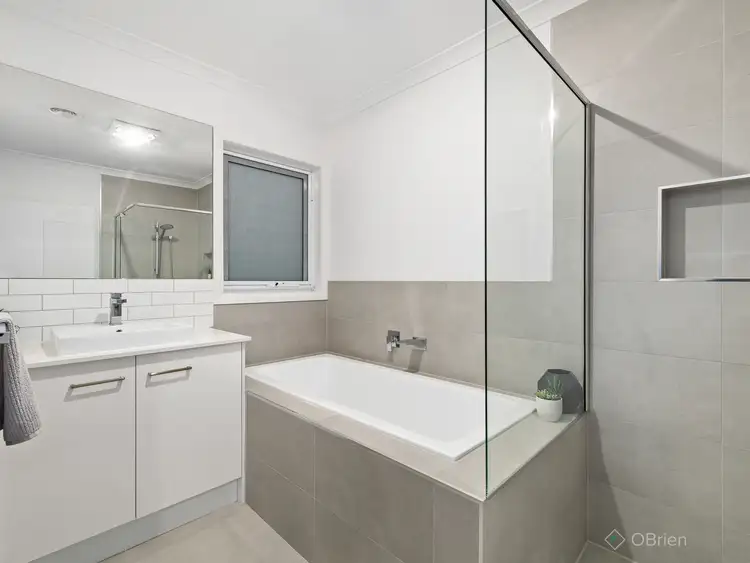 Fourth view of Homely house listing, 4 Wellspring Way, Narre Warren South VIC 3805