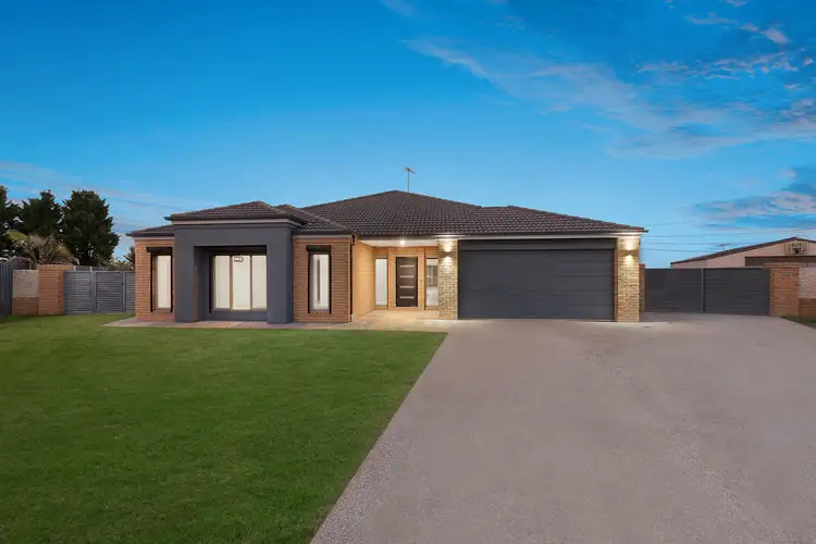 6-7 Cedarwood Court, St Albans Park VIC 3219