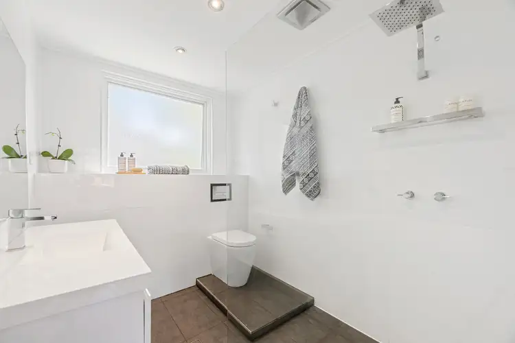 Fifth view of Homely apartment listing, 3/105 Pacific Parade, Dee Why NSW 2099