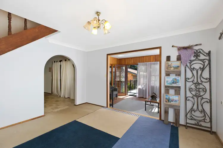 Fifth view of Homely house listing, 7 Del Rio Drive, Copacabana NSW 2251