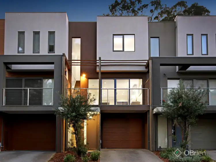 19 Old School Road, Notting Hill VIC 3168