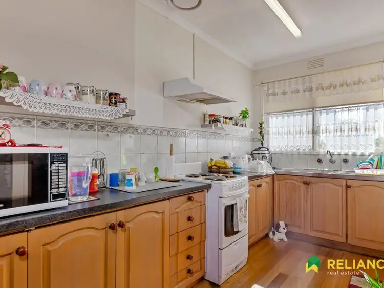 Fifth view of Homely unit listing, 2/33 Baggott Drive, Hoppers Crossing VIC 3029
