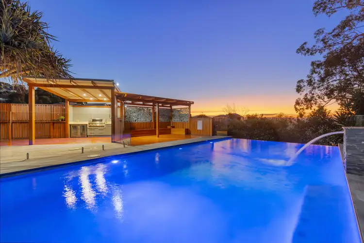 3 Armet Court, Little Mountain QLD 4551