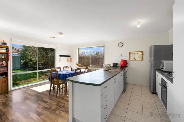 Fifth view of Homely house listing, 11 Edgewood Close, Narre Warren South VIC 3805