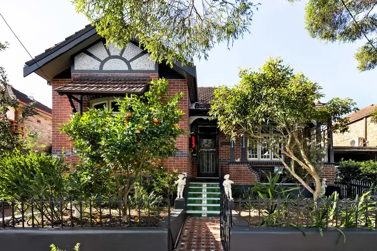 25 School Parade, Marrickville NSW 2204