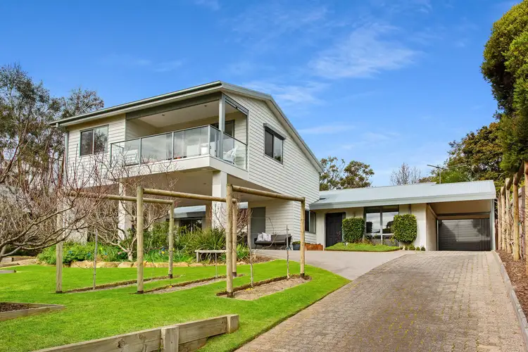 10 Glamorgan Crescent, Mount Martha VIC 3934