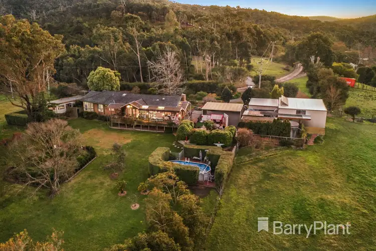 12 Old Kinglake Road, Steels Creek VIC 3775
