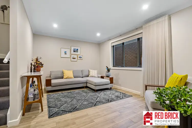 42/1 Gifford Street, Coombs ACT 2611