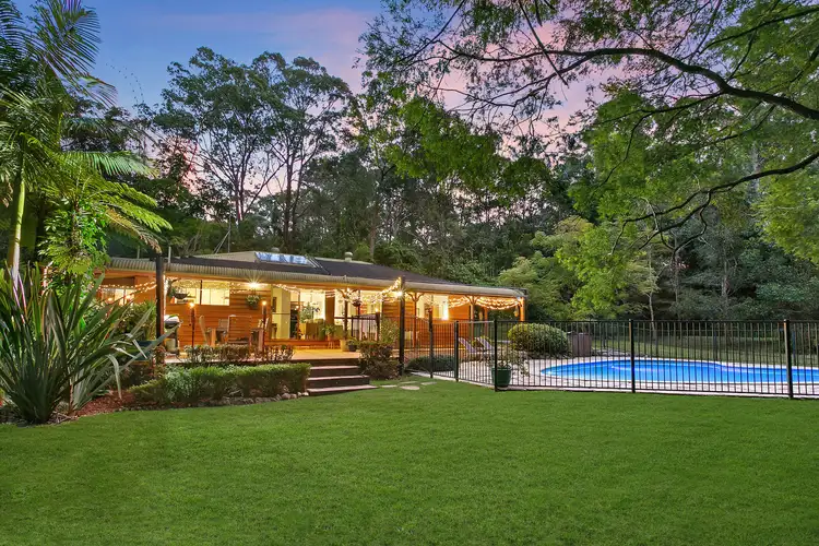 5 Evergreen Drive, Elanora QLD 4221