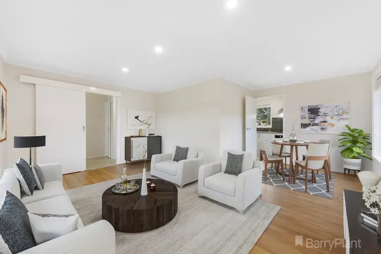 16 Hurley Street, Melton VIC 3337