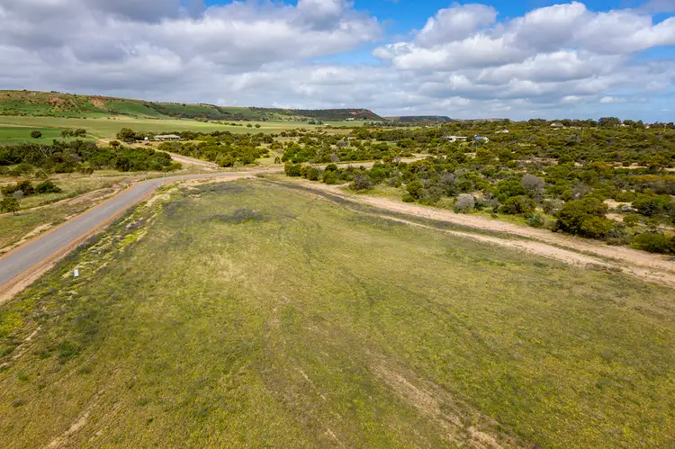 LOT 200 LOT 200 Trefusis Place, Waggrakine WA 6530