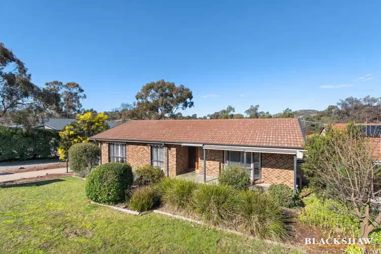 18 Max Henry Crescent, Macarthur ACT 2904
