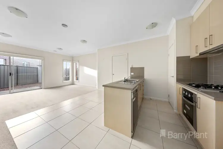 Fourth view of Homely unit listing, 2/13 Fernhurst Avenue, Derrimut VIC 3026