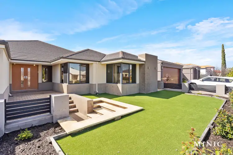 4 Hoop Place, Canning Vale WA 6155