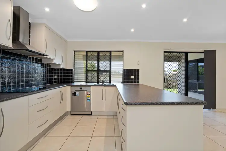 Sixth view of Homely house listing, 2 Mark Crescent, Glenella QLD 4740