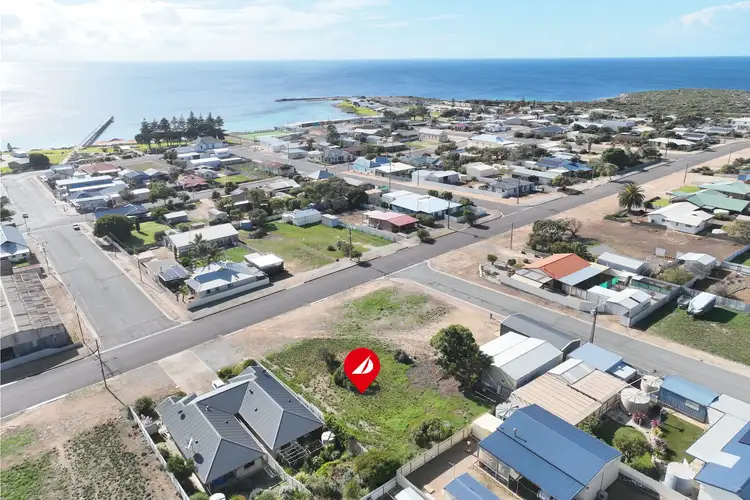 15 O'Loughlin Terrace, Port Neill SA 5604