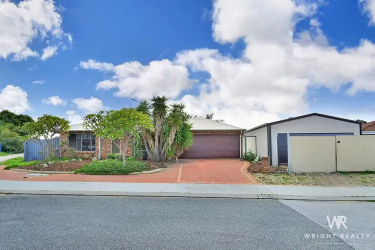 1 Amery Road, Hocking WA 6065