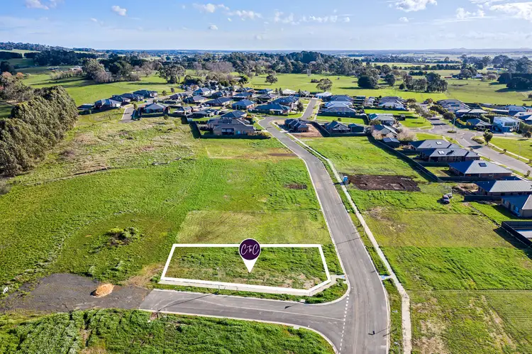 20 Hakea Drive