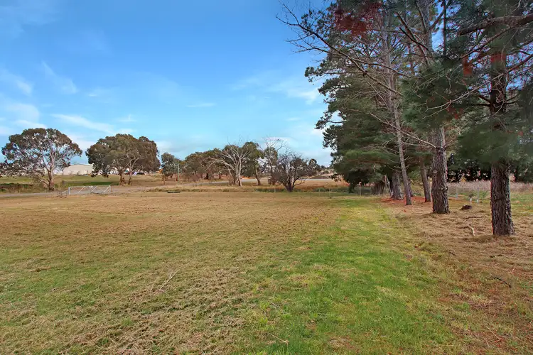 23 Hume Street, Gunning NSW 2581