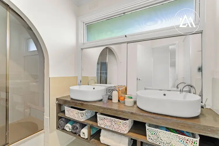 Sixth view of Homely house listing, 2 Effron Court, Frankston VIC 3199