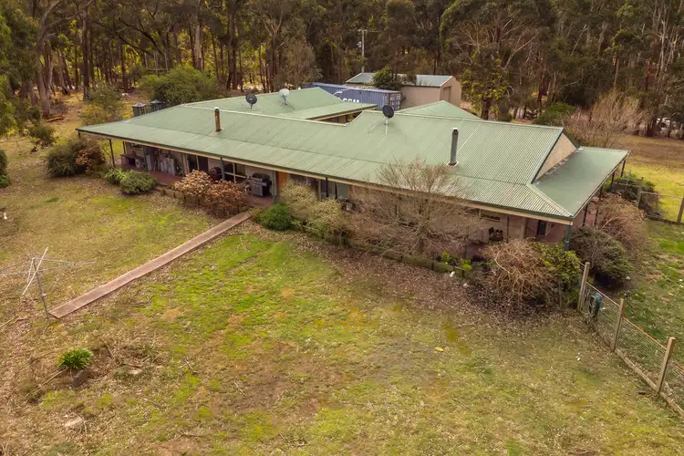 7 Scenic Court