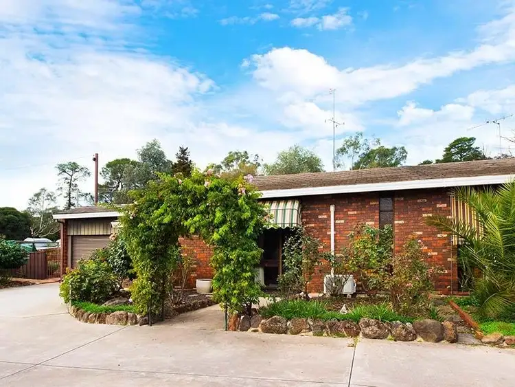 Second view of Homely house listing, 6/8 Halford Street, Castlemaine VIC 3450
