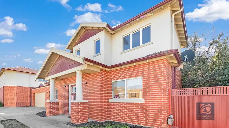 Main view of Homely townhouse listing, 2/80 Haverfield Street, Echuca VIC 3564