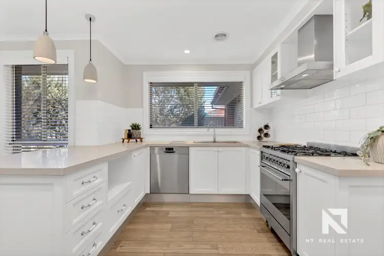 Second view of Homely house listing, 20 Simpson Place, Caroline Springs VIC 3023