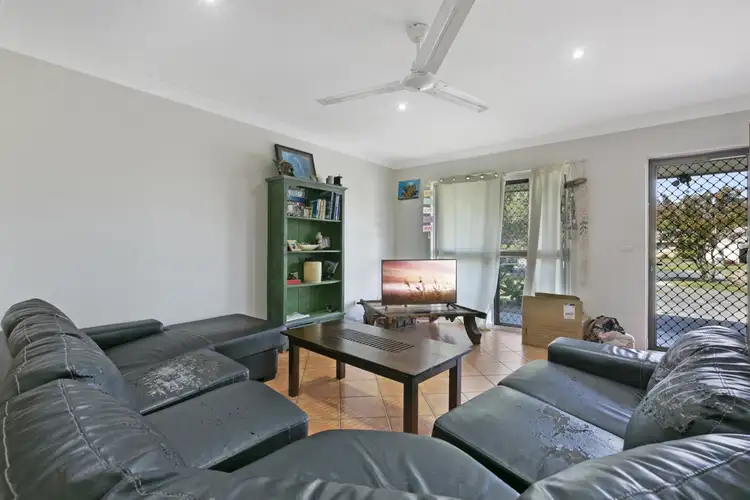 Fifth view of Homely semi-detached listing, 1/7 Crisp Court, Miami QLD 4220