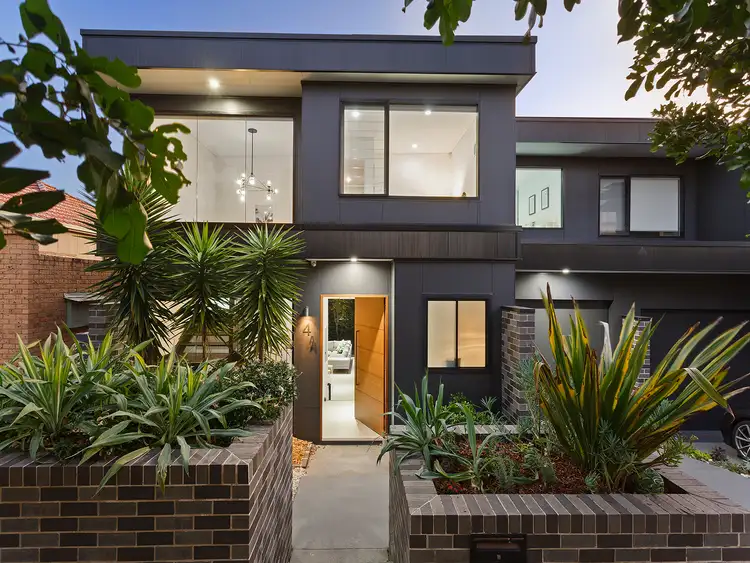 4A Caley Street, Chifley NSW 2036