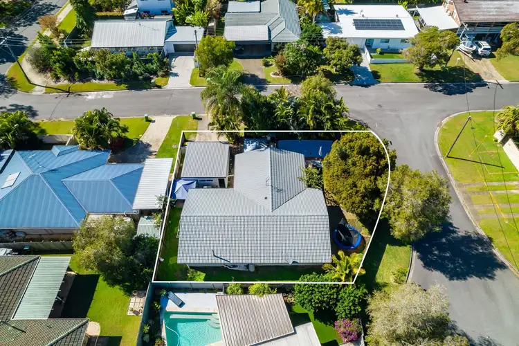 35 Stuart Place, Tewantin QLD 4565